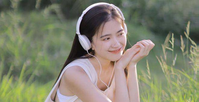 塔罗测试最近有新桃花吗?看看你有多少桃花!