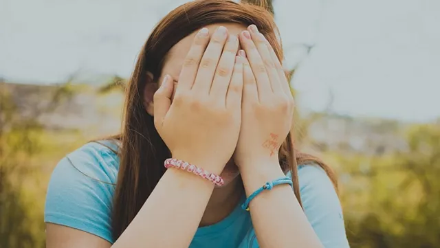 爱在心里口难开！这些紫微命格谈感情太被动