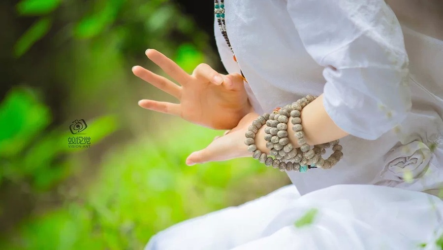 道家《静心咒》和《清心诀》，每天一遍，驱除烦恼