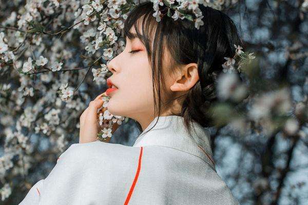 精选的1600个女孩名字