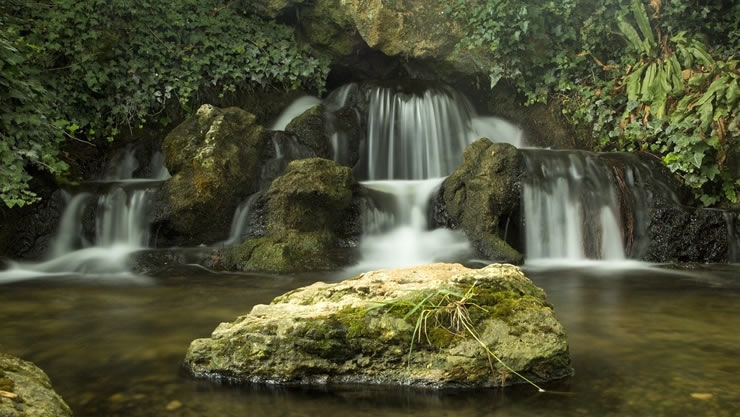 万物皆有根源：阴阳两气与山水间的关系