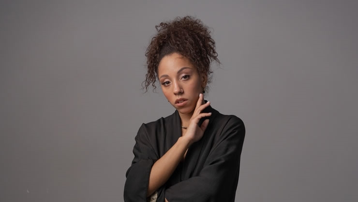 脸上出现这四种现象，预示你近期容易得罪小人，有钱留不住！