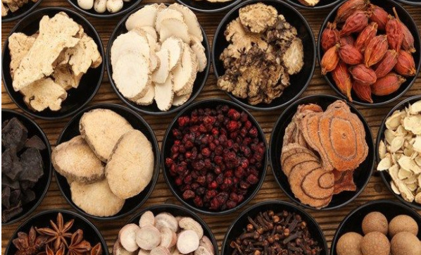 五行正解：阴阳五行与中医的全息思维