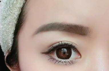 面相解析：圆眼之人搭配何种眉型易招桃花？