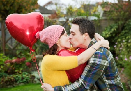 相学看那些恋爱中喜欢主动的男女