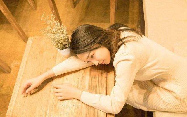 塔罗我们还会有联系吗？塔罗牌测试他动真心了吗