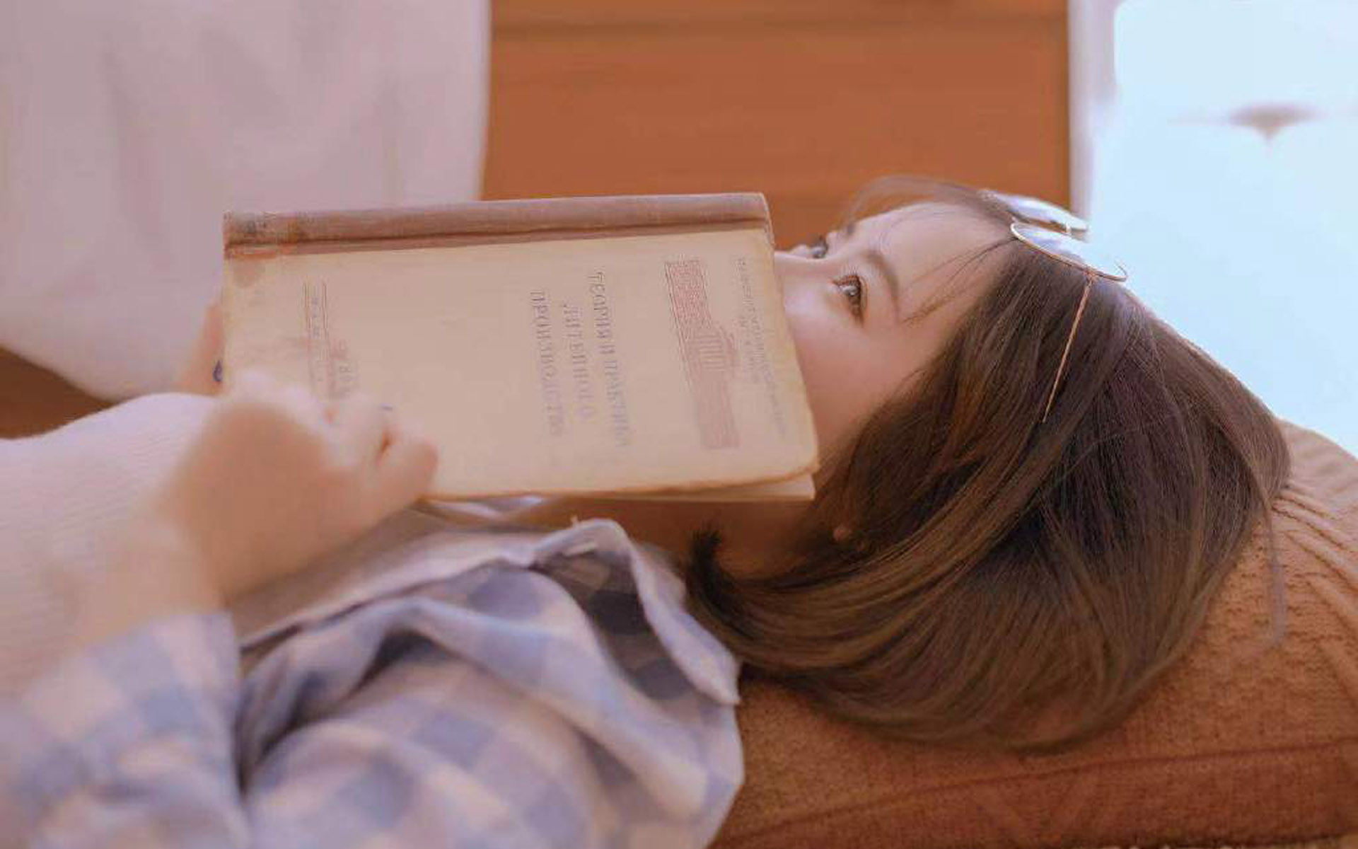 塔罗牌占卜：今年上半年，你的事业变动率有多高？